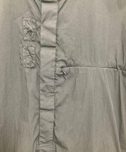 STONE ISLAND（ストーンアイランド）STONE ISLAND (ストーンアイランド) バンドカラープルオーバーシャツ　18SS Shadow Project　681910105 ブラック サイズ:Mの古着・服飾アイテム