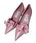 JIMMY CHOO（ジミーチュウ）の古着「レザーフラワーハイヒールパンプス」｜ピンク