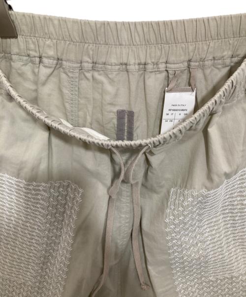 RICK OWENS（リックオウエンス）RICK OWENS (リックオウエンス) サルエルハーフパンツ　RP16S9310-MSPX ベージュ サイズ:38の古着・服飾アイテム