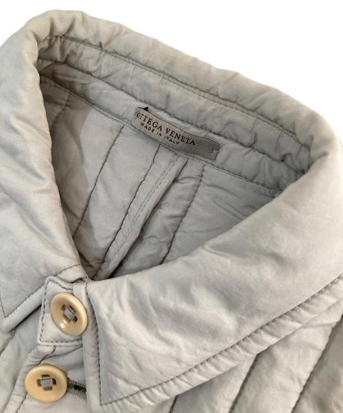 BOTTEGA VENETA（ボッテガベネタ）BOTTEGA VENETA (ボッテガベネタ) シルクキルティングジャケット ベージュ サイズ:52の古着・服飾アイテム