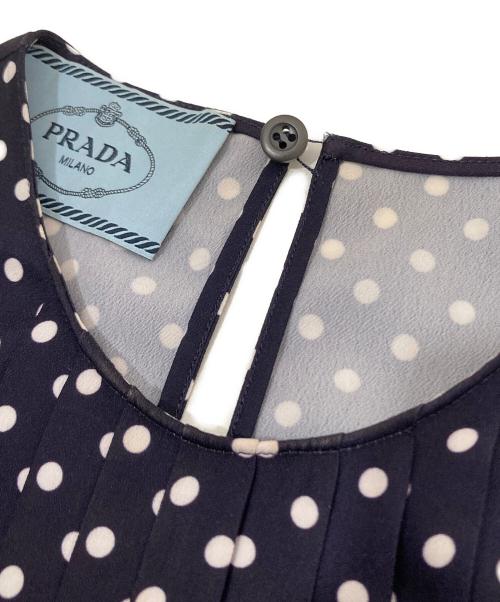PRADA（プラダ）PRADA (プラダ) ドットプリーツワンピース P3609Ｒ181 ネイビー サイズ:38の古着・服飾アイテム