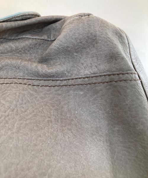 DIESEL（ディーゼル）DIESEL (ディーゼル) レザーバッグ  カーキの古着・服飾アイテム