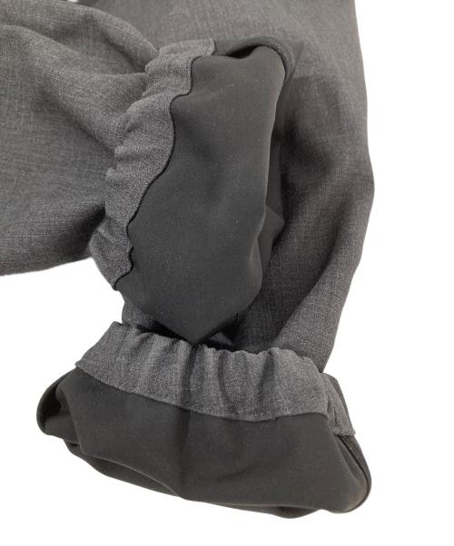 AURALEE（オーラリー）AURALEE (オーラリー) BONDED TROPICAL WOOL ZIP BLOUSON　ボンデッドトロピカルウールジップブルゾン グレー サイズ:3の古着・服飾アイテム