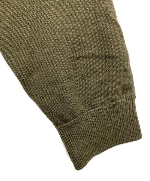 maison kitsune（メゾンキツネ）MAISON KITSUNE (メゾンキツネ) FOX HEAD PATCH POLO JUMPER フォックス ヘッド パッチ LM00206KT1036 ポロ ジャンパー カーキ サイズ:Lの古着・服飾アイテム