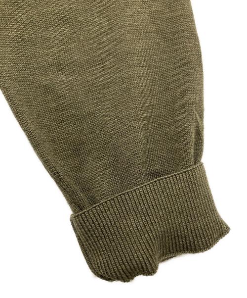 maison kitsune（メゾンキツネ）MAISON KITSUNE (メゾンキツネ) FOX HEAD PATCH POLO JUMPER フォックス ヘッド パッチ LM00206KT1036 ポロ ジャンパー カーキ サイズ:Lの古着・服飾アイテム