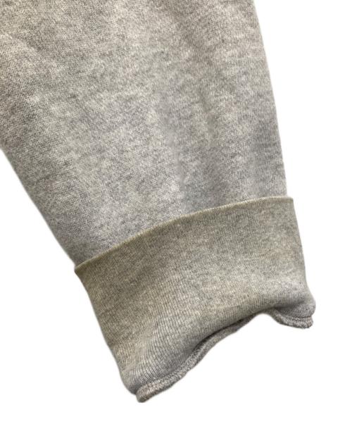 Maison Margiela（メゾンマルジェラ）Maison Margiela (メゾンマルジェラ) エルボーパッチスウェット S30GU0075 S25392 グレー サイズ:54の古着・服飾アイテム