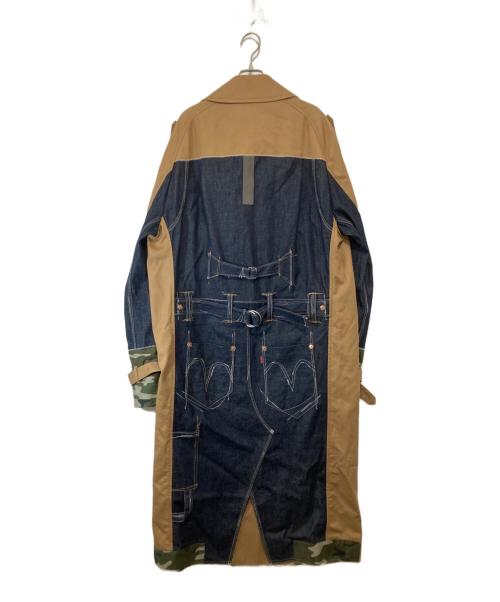JUNYA WATANABE MAN（ジュンヤワタナベマン）JUNYA WATANABE MAN (ジュンヤワタナベマン) LEVI'S (リーバイス) 22FW コラボ再構築トレンチコート WJ-C902 AD2022 デニム ベージュ サイズ:Mの古着・服飾アイテム