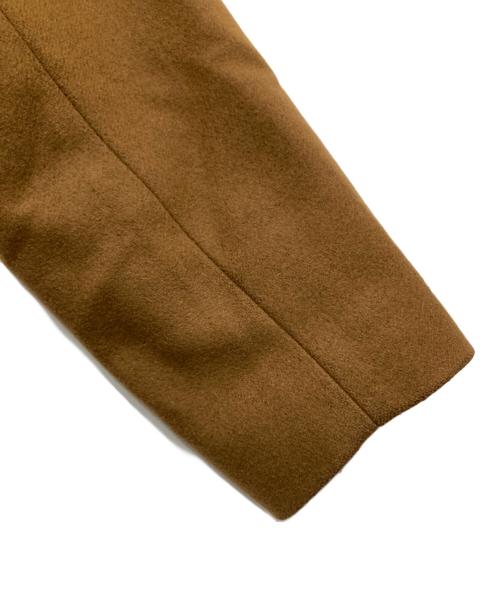 HEVO（イーヴォ）Hevo (イーヴォ) ダブルブレスト コート 2205-BRIN725 ベージュ サイズ:44の古着・服飾アイテム
