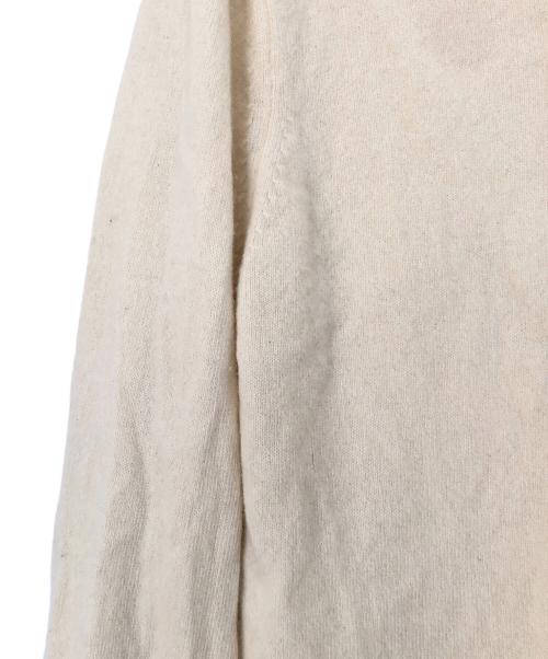 PLAY COMME des GARCONS（プレイコムデギャルソン）PLAY COMME des GARCONS (プレイコムデギャルソン) ハートワッペンカーディガン AZ-N066 アイボリー サイズ:Lの古着・服飾アイテム