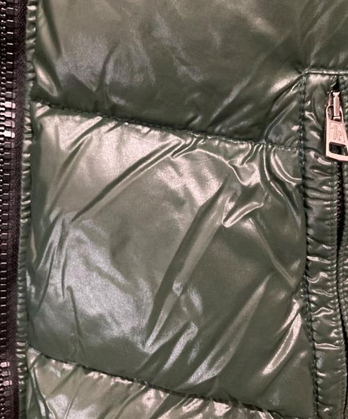 MONCLER（モンクレール）MONCLER (モンクレール) HIMALAYA ヒマラヤ ダウンジャケット 820914434265 グリーンの古着・服飾アイテム