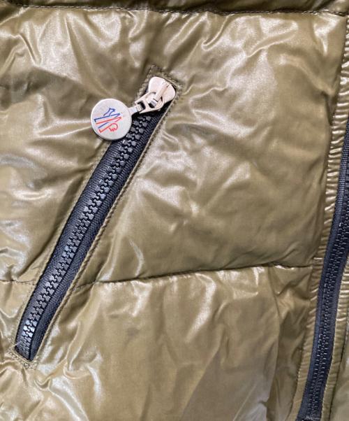 MONCLER（モンクレール）MONCLER (モンクレール) BADIA バディア ダウンジャケット 45308/50/68950 カーキの古着・服飾アイテム