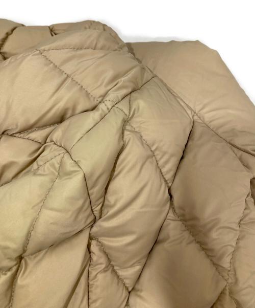 MONCLER（モンクレール）MONCLER (モンクレール) キルティングコート　49354-00-68959 ベージュの古着・服飾アイテム