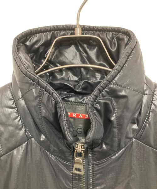 PRADA SPORTS（プラダスポーツ）PRADA SPORTS (プラダスポーツ) ハイネックジップアップブルゾン SGV47 ブラック サイズ:52の古着・服飾アイテム