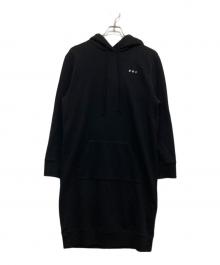 MM6 Maison Margiela（エムエムシックスメゾンマルジェラ）の古着「ロングフーデッドプルオーバー」｜ブラック