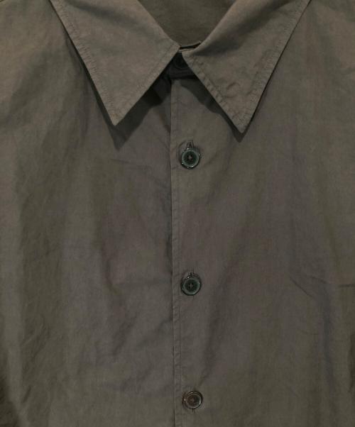 AURALEE（オーラリー）AURALEE (オーラリー) Garment-Dyed Finx Shuttle Weather Shirt　ガーメントダイ フィンクス シャトル ウェザー シャツ　A26SS01SW ブラウン サイズ:03の古着・服飾アイテム