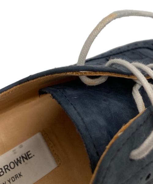 Thom Browne（トムブラウン）Thom Browne (トムブラウン) ウィングチップスウェードシューズ ネイビー サイズ:US10の古着・服飾アイテム