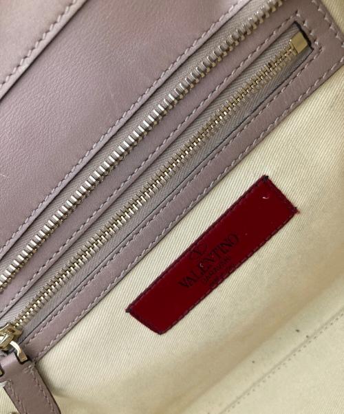 VALENTINO（ヴァレンティノ）VALENTINO (ヴァレンティノ) ロックスタッズハンドバッグ BG-Z540B0L2 ピンクの古着・服飾アイテム