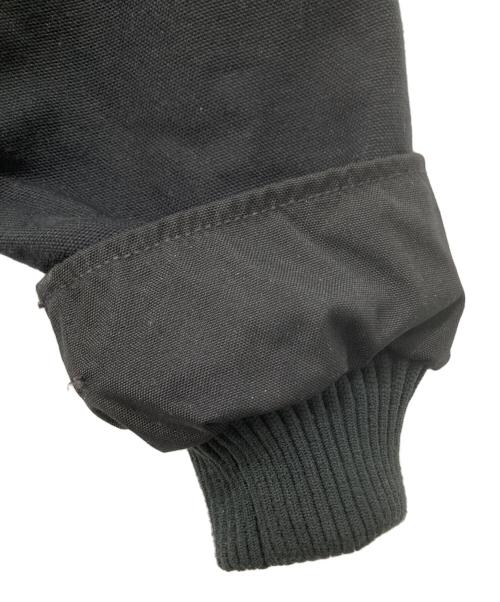 CarHartt（カーハート）CarHartt (カーハート) ルーズフィット ウォッシュドダック インサレーテッド アクティブジャケット J130-M ブラック サイズ:Mの古着・服飾アイテム