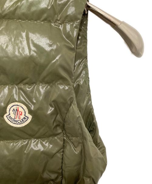 MONCLER（モンクレール）MONCLER (モンクレール) GHANAダウンベスト 48342/50/68950 カーキの古着・服飾アイテム