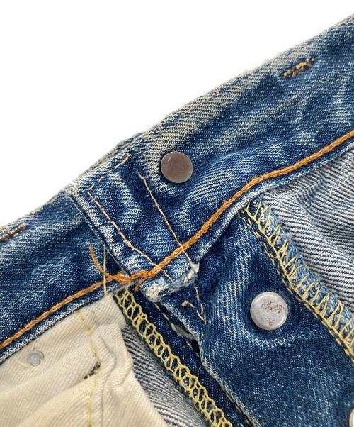 LEVI'S（リーバイス）LEVI'S (リーバイス) 501 ビッグE 前期 ボタン裏6 Vステッチ 足長R 紙パッチ フライボタン セルビッジ 不均等V 60~70年代頃 USA製 インディゴ サイズ:W32/L32の古着・服飾アイテム