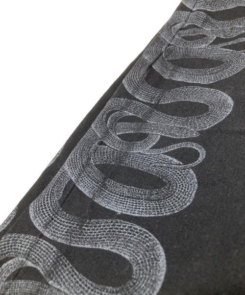 Hysteric Glamour（ヒステリックグラマー）Hysteric Glamour (ヒステリックグラマー) SNAKE LOOP柄デニムフレアパンツ スネークループ ブラック サイズ:２６の古着・服飾アイテム