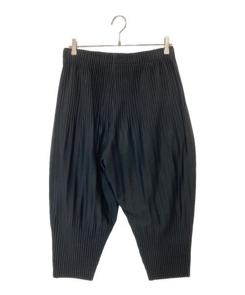 HOMME PLISSE ISSEY MIYAKE（オム プリッセ イッセイ ミヤケ）HOMME PLISSE ISSEY MIYAKE (オム プリッセ イッセイ ミヤケ) BASICS プリーツパンツ HP55JF453 ブラック サイズ:3の古着・服飾アイテム