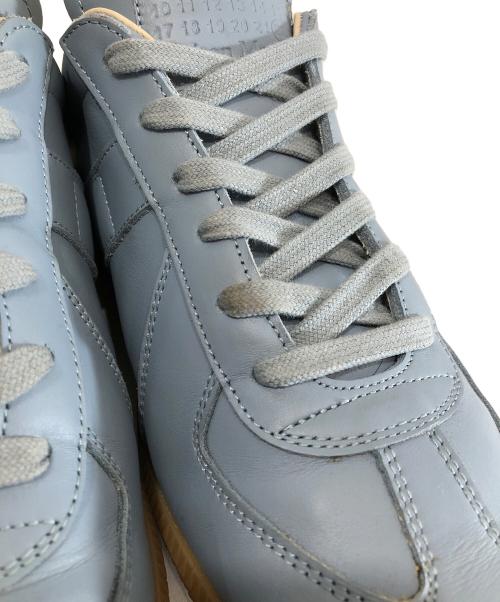 Maison Margiela（メゾンマルジェラ）Maison Margiela (メゾンマルジェラ) RECICLA ジャーマントレーナー S57WS0469 スカイブルー サイズ:42の古着・服飾アイテム