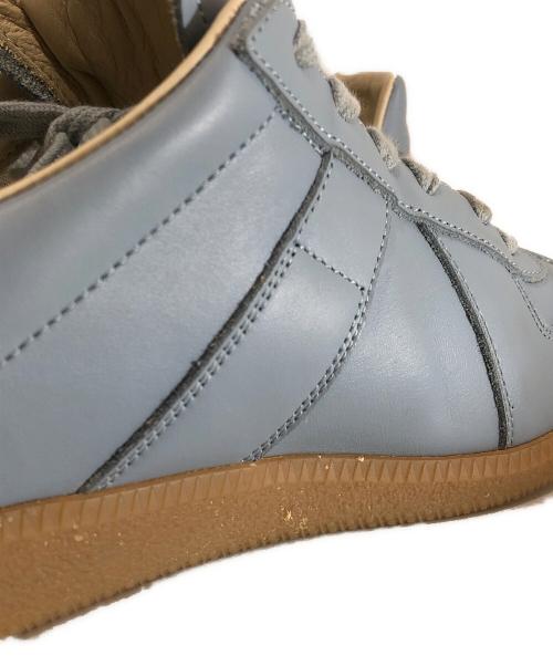 Maison Margiela（メゾンマルジェラ）Maison Margiela (メゾンマルジェラ) RECICLA ジャーマントレーナー S57WS0469 スカイブルー サイズ:42の古着・服飾アイテム