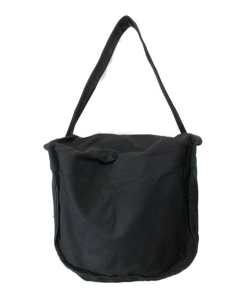 COMME des GARCONS HOMME PLUS（コムデギャルソンオムプリュス）COMME des GARCONS HOMME PLUS (コムデギャルソンオムプリュス) コットンツイルロゴニュースペーパーバッグ PS-K202 ブラックの古着・服飾アイテム