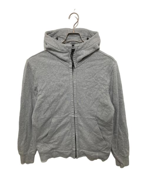 C.P COMPANY（シーピーカンパニー）C.P COMPANY (シーピーカンパニー) GOGGLES SWEAT PARKA ゴーグルズ スウェット パーカー 07CMSS003A グレー サイズ:Mの古着・服飾アイテム