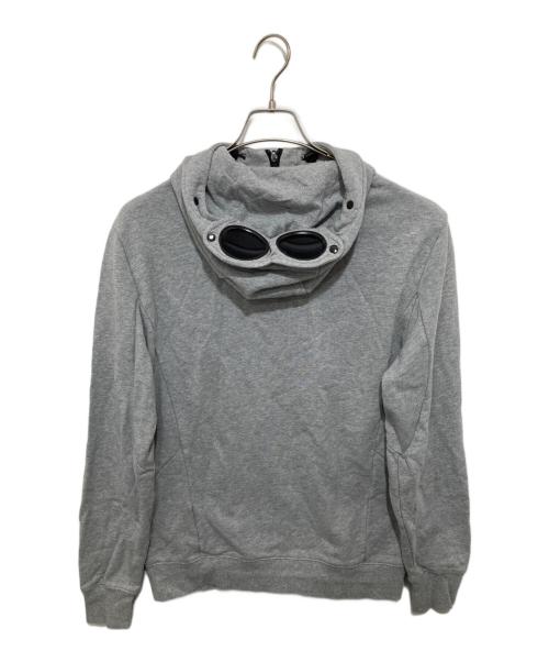 C.P COMPANY（シーピーカンパニー）C.P COMPANY (シーピーカンパニー) GOGGLES SWEAT PARKA ゴーグルズ スウェット パーカー 07CMSS003A グレー サイズ:Mの古着・服飾アイテム