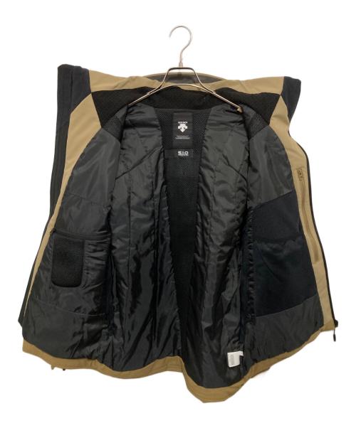 DESCENTE（デサント）DESCENTE (デサント) S.I.O INSULATED JACKET/ALLROUND エス アイ オー インシュレイテッドジャケットオールラウンド DWUSJK52 ベージュ サイズ:Lの古着・服飾アイテム