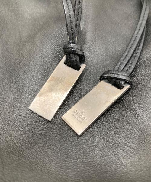 GUCCI（グッチ）GUCCI (グッチ) ワンショルダーバッグ　001・4034 ブラックの古着・服飾アイテム