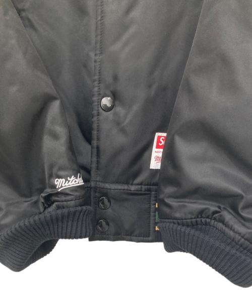 SUPREME（シュプリーム）SUPREME (シュプリーム) MITCHELL & NESS (ミッチェルアンドネス) Camo Logo Varsity Jacket　カモロゴバーシティジャケット　25SS ブラック サイズ:Mの古着・服飾アイテム
