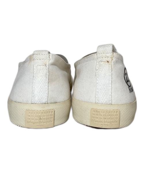 Maison Margiela（メゾンマルジェラ）Maison Margiela (メゾンマルジェラ) キャンバスTABIスリッポン　S58WS0126 ホワイト サイズ:37の古着・服飾アイテム