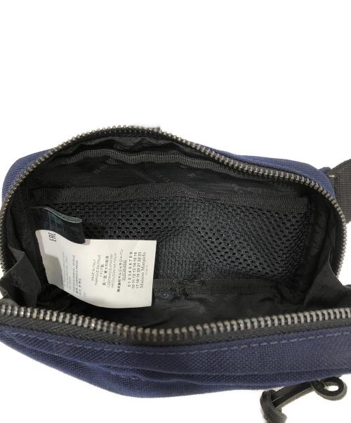 Maison Margiela（メゾンマルジェラ）Maison Margiela (メゾンマルジェラ) MINI CROSSBODY POUCH　ミニクロスボディポーチ　S55WB0014 ネイビーの古着・服飾アイテム