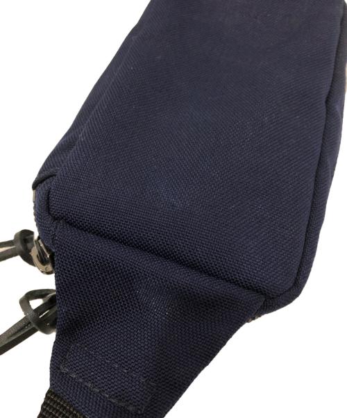 Maison Margiela（メゾンマルジェラ）Maison Margiela (メゾンマルジェラ) MINI CROSSBODY POUCH　ミニクロスボディポーチ　S55WB0014 ネイビーの古着・服飾アイテム