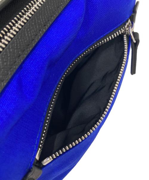 Maison Margiela（メゾンマルジェラ）Maison Margiela (メゾンマルジェラ) グラムスラム ショルダーバッグ　SB2WG0011 P1511 ブルーの古着・服飾アイテム