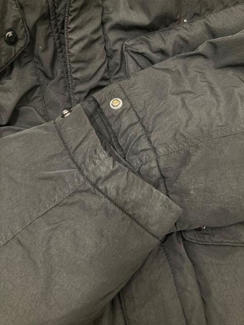 C.P COMPANY（シーピーカンパニー）C.P COMPANY (シーピーカンパニー) Chrome-R Hooded Goggle Jacket 19CMOW010A-005904G ジップアップ ゴーグル ミディアムジャケット クロームアール ブラック サイズ:Mの古着・服飾アイテム