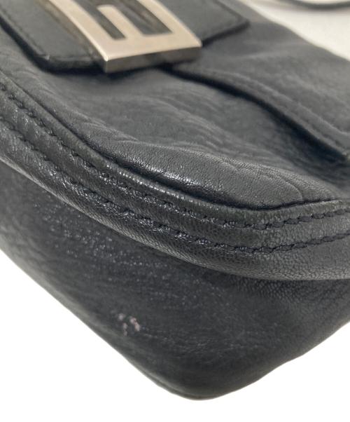 FENDI（フェンディ）FENDI (フェンディ) ミニ マンマバケット マンマバケットショルダーバッグ 8BR180 ブラックの古着・服飾アイテム