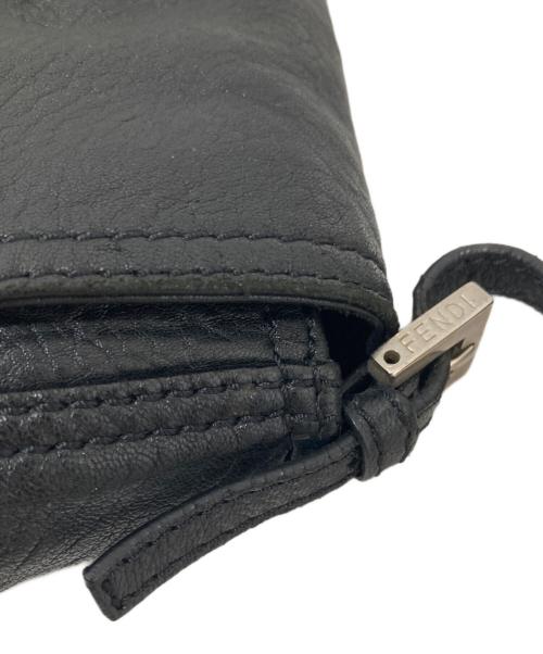 FENDI（フェンディ）FENDI (フェンディ) ミニ マンマバケット マンマバケットショルダーバッグ 8BR180 ブラックの古着・服飾アイテム