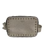 JIMMY CHOOジミーチュウ）の古着「PEGASI CAMERA BAG　ペガシ カメラバッグ」｜シルバー