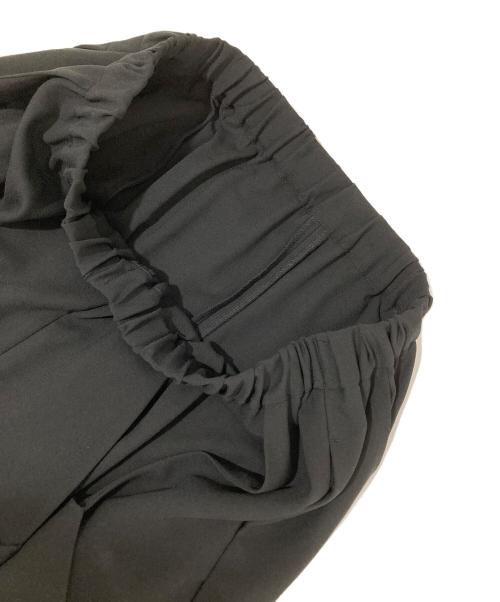 ENFOLD（エンフォルド）ENFOLD (エンフォルド) ORIGAMI SKIRT ブラック サイズ:３８の古着・服飾アイテム
