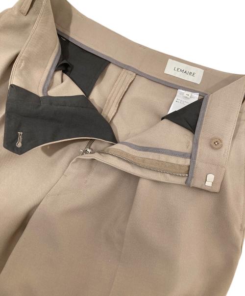LEMAIRE（ルメール）LEMAIRE (ルメール) 2タック スラックス パンツ ベージュ サイズ:４８の古着・服飾アイテム