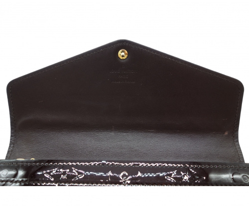 LOUIS VUITTON（ルイ ヴィトン）LOUIS VUITTON (ルイヴィトン) 長財布 バイオレット ヴェルニ M90152 TS4170の古着・服飾アイテム