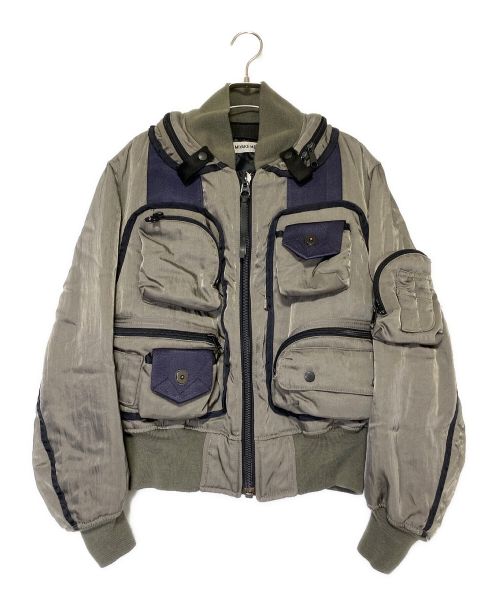 ISSEY MIYAKE MEN（イッセイミヤケメン）ISSEY MIYAKE MEN (イッセイミヤケメン) Parachute Cargo Bomber Jacket グレー サイズ:Mの古着・服飾アイテム