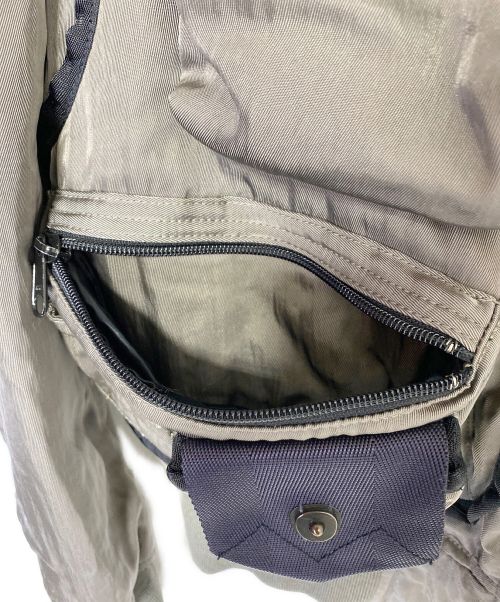 ISSEY MIYAKE MEN（イッセイミヤケメン）ISSEY MIYAKE MEN (イッセイミヤケメン) Parachute Cargo Bomber Jacket グレー サイズ:Mの古着・服飾アイテム