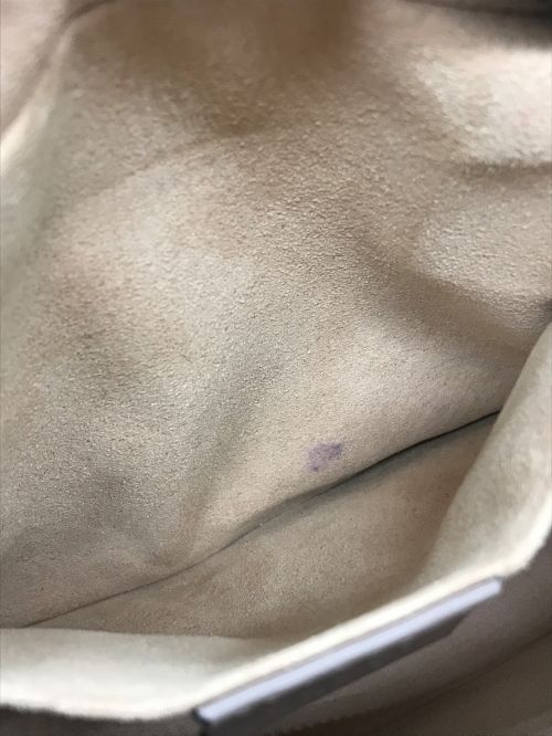 GUCCI（グッチ）GUCCI (グッチ) ショルダーバッグ ピンク サイズ:-の古着・服飾アイテム