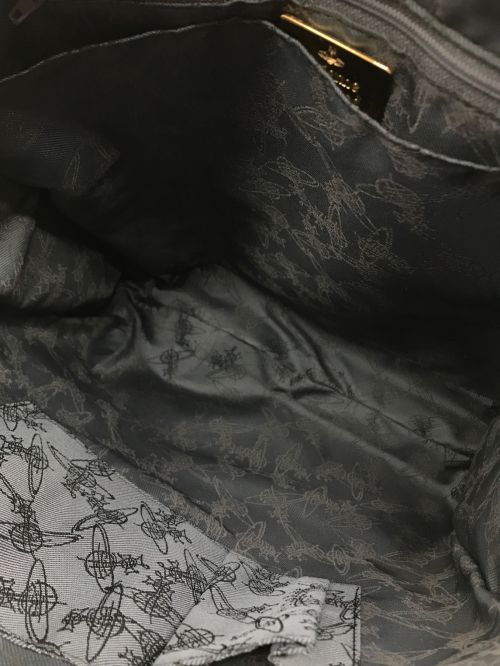 Vivienne Westwood（ヴィヴィアンウエストウッド）Vivienne Westwood (ヴィヴィアンウエストウッド) ハンドバッグ グリーン サイズ:-の古着・服飾アイテム