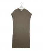 THE RERACSザ リラクス）の古着「SLEEVELESS SLIT DRESS」｜ベージュ